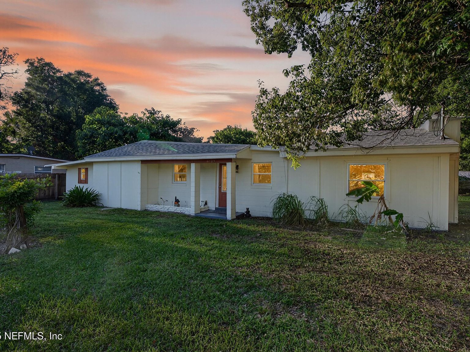 6923 King Arthur Rd N Jacksonville, FL 32211 - Thumbnail 3