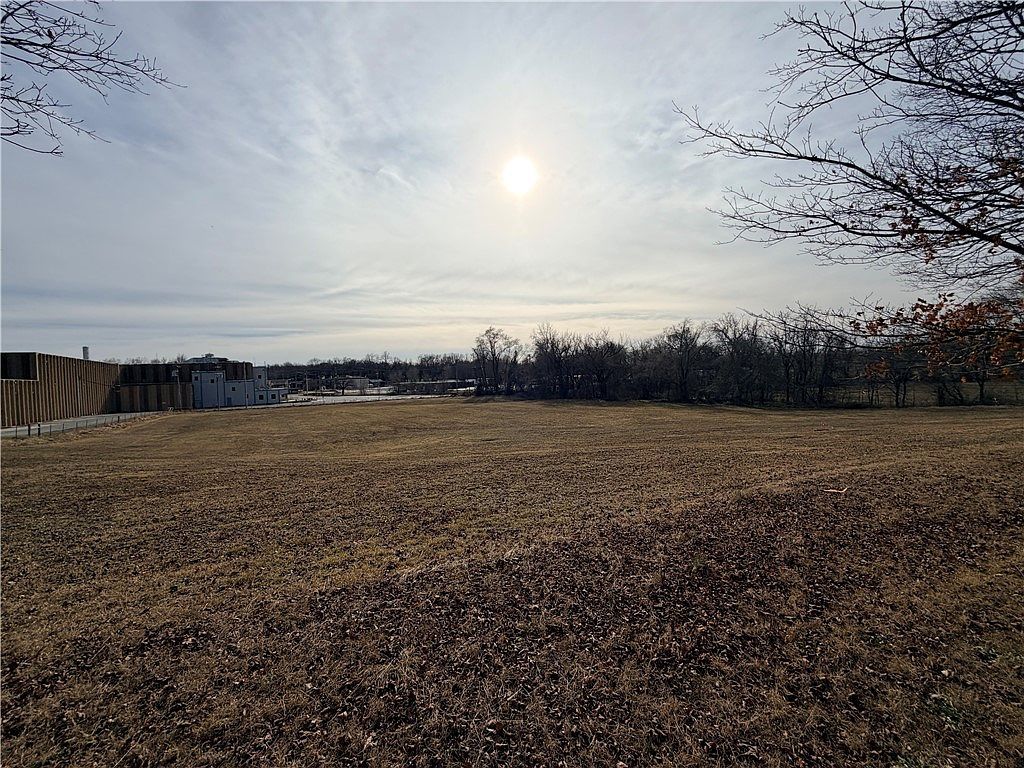 /charley St #A Decatur, AR 72722 - Thumbnail 3