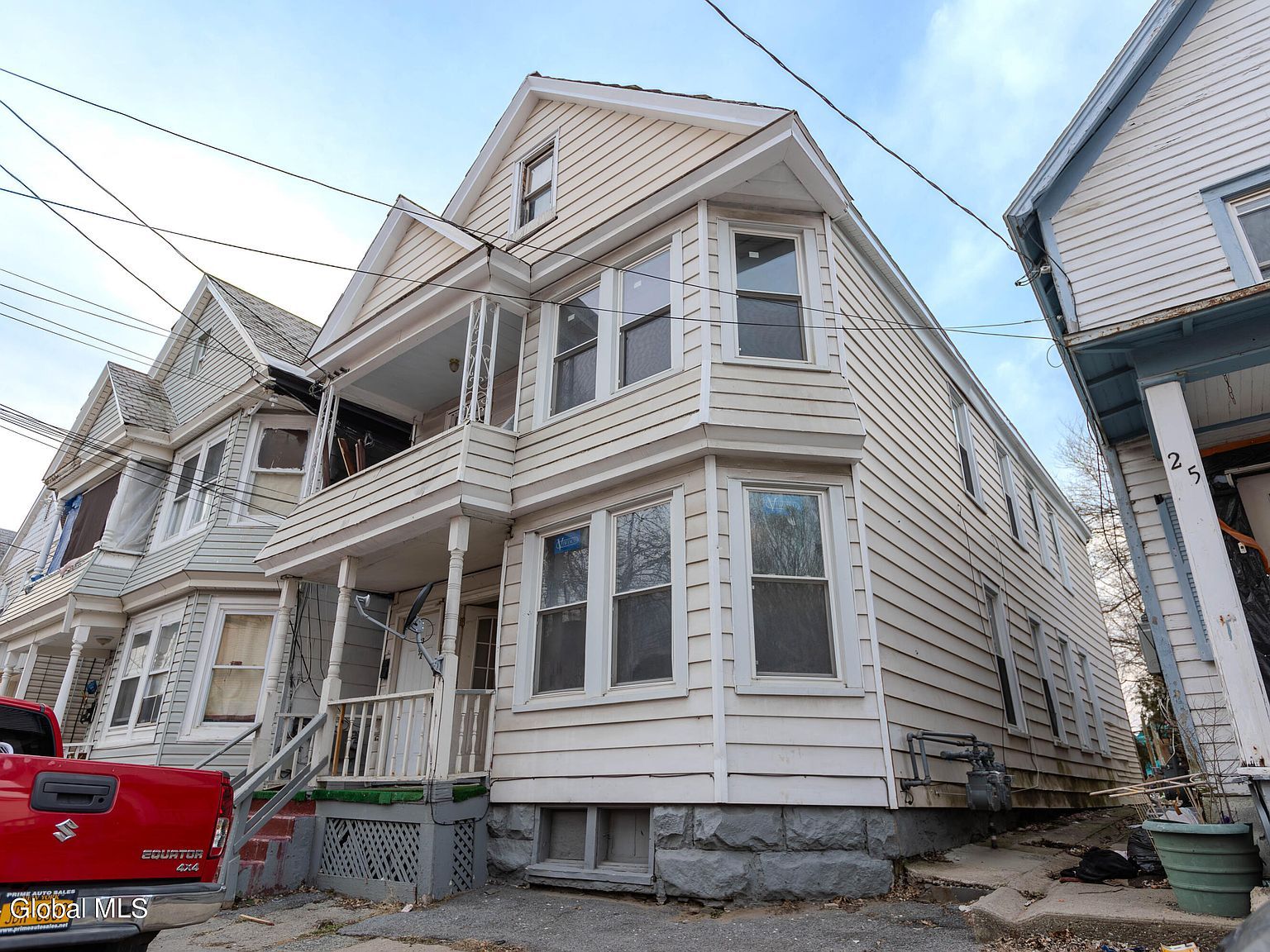 23 1/2 Moyston St Schenectady, NY 12307 - Thumbnail 3