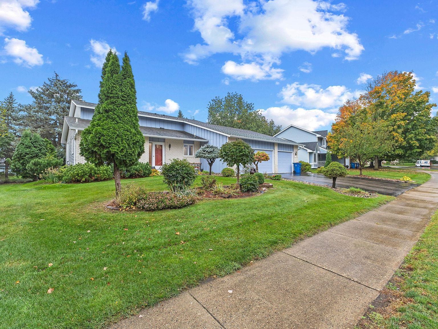 11159 Sumter Ave S Bloomington, MN 55438 - Thumbnail 3