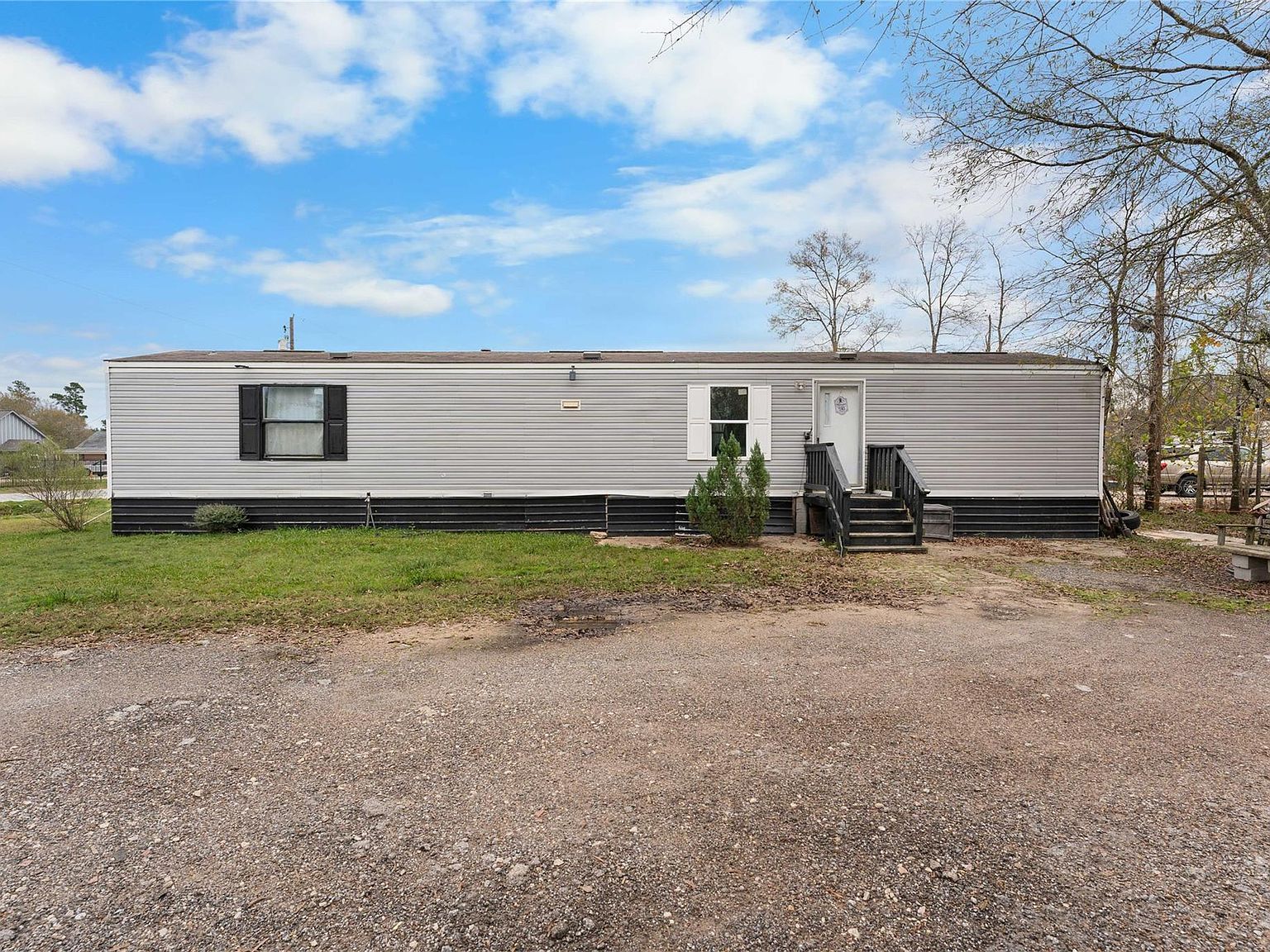 233 County Road 5011 Cleveland, TX 77327 - Thumbnail 3