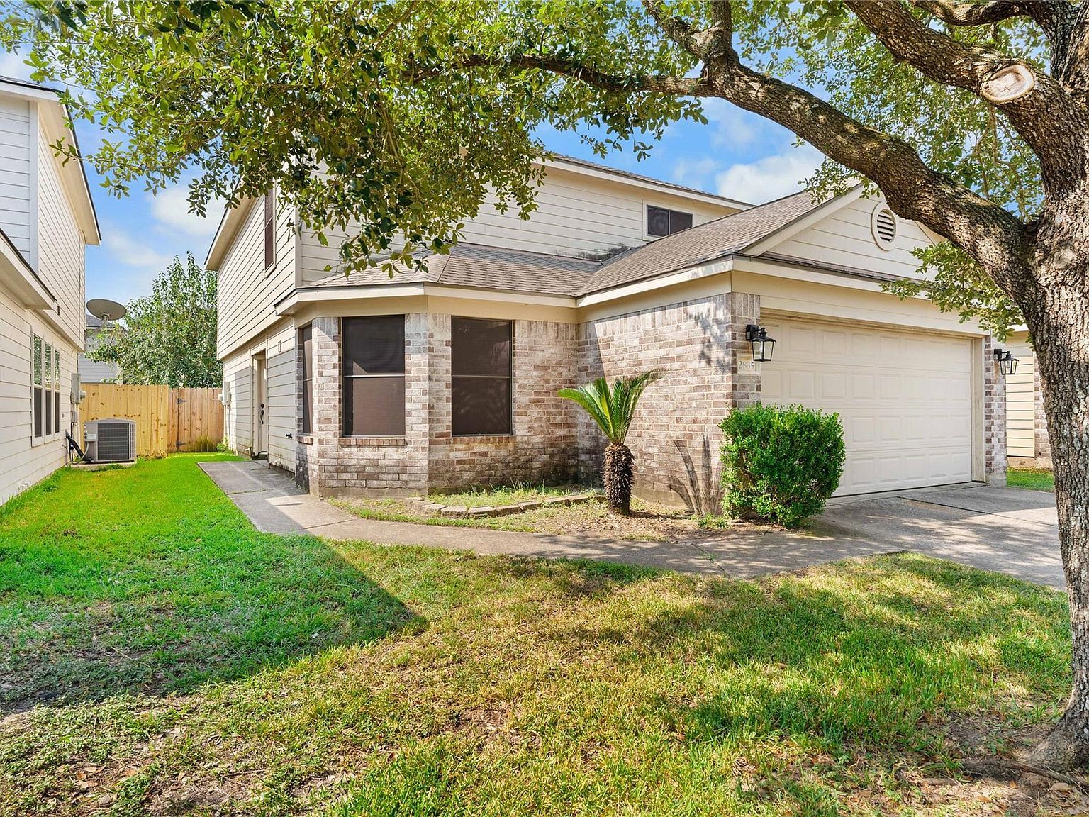 2835 Oakland Brook St Houston, TX 77038 - Thumbnail 3