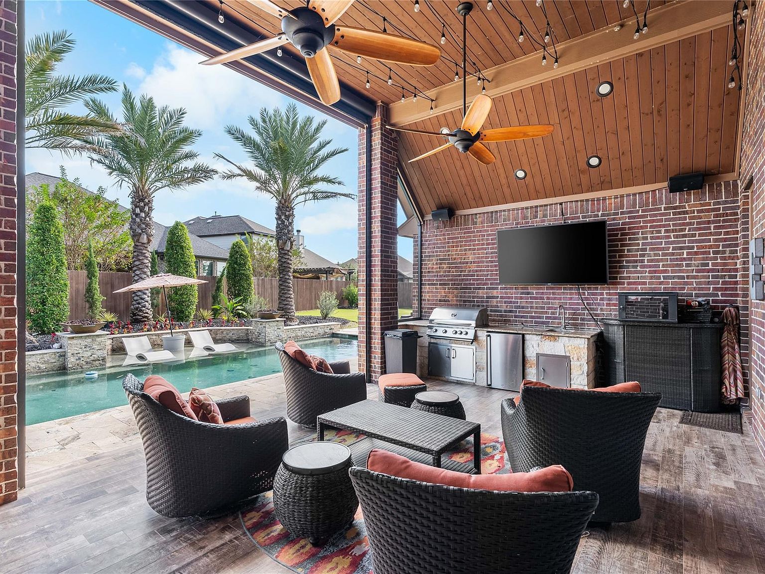 39 Camden Oaks Ln Montgomery, TX 77356 - Thumbnail 3