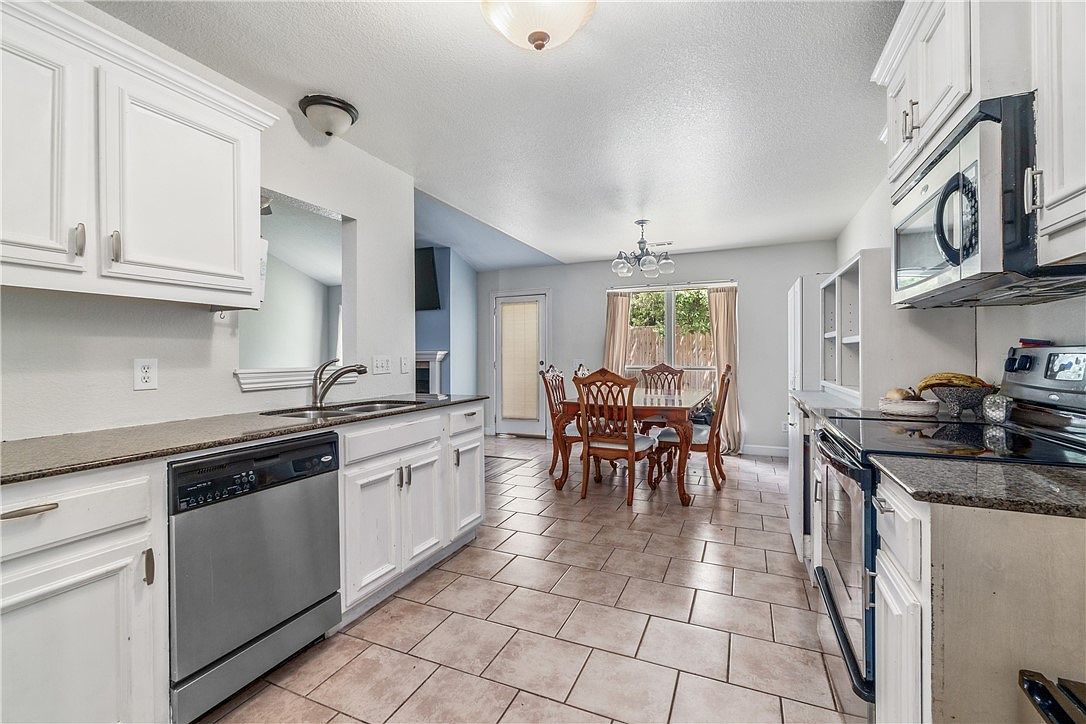 2977 Kings Dr Springdale, AR 72764 - Thumbnail 3