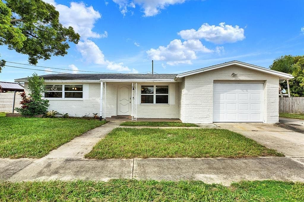 1313 Chancellor Dr Holiday, FL 34690 - Thumbnail 3