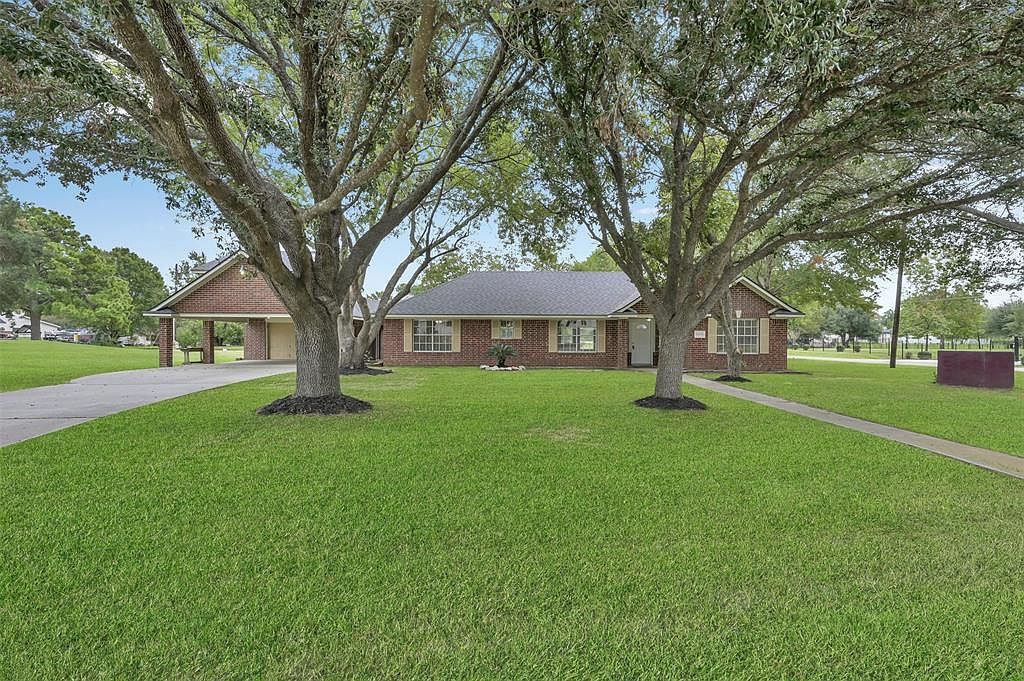 14090 Waterview Dr Willis, TX 77318 - Thumbnail 3