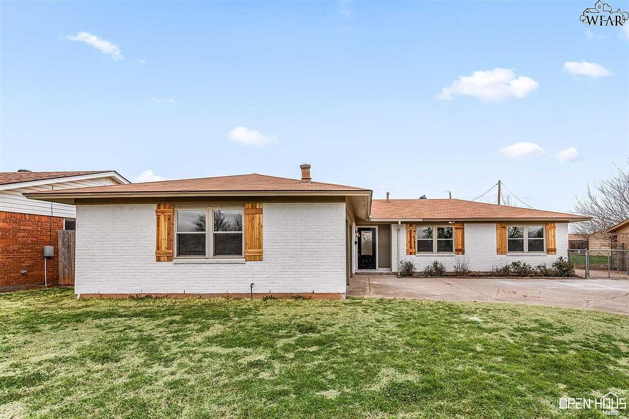 504 W Rebecca Ave Iowa Park, TX 76367 - Thumbnail 3