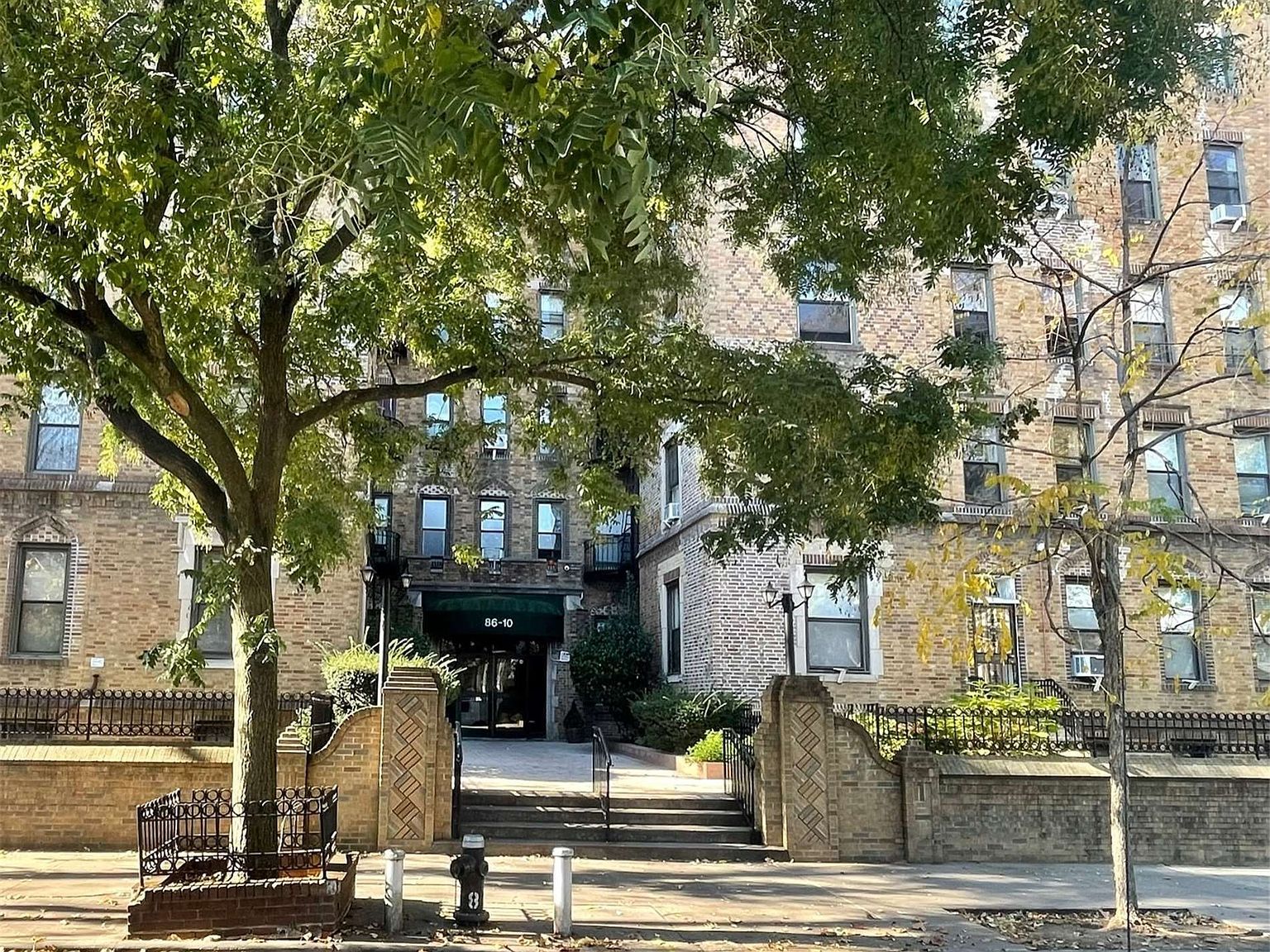 8610 109th St #5E Richmond Hill, NY 11418 - Thumbnail 3