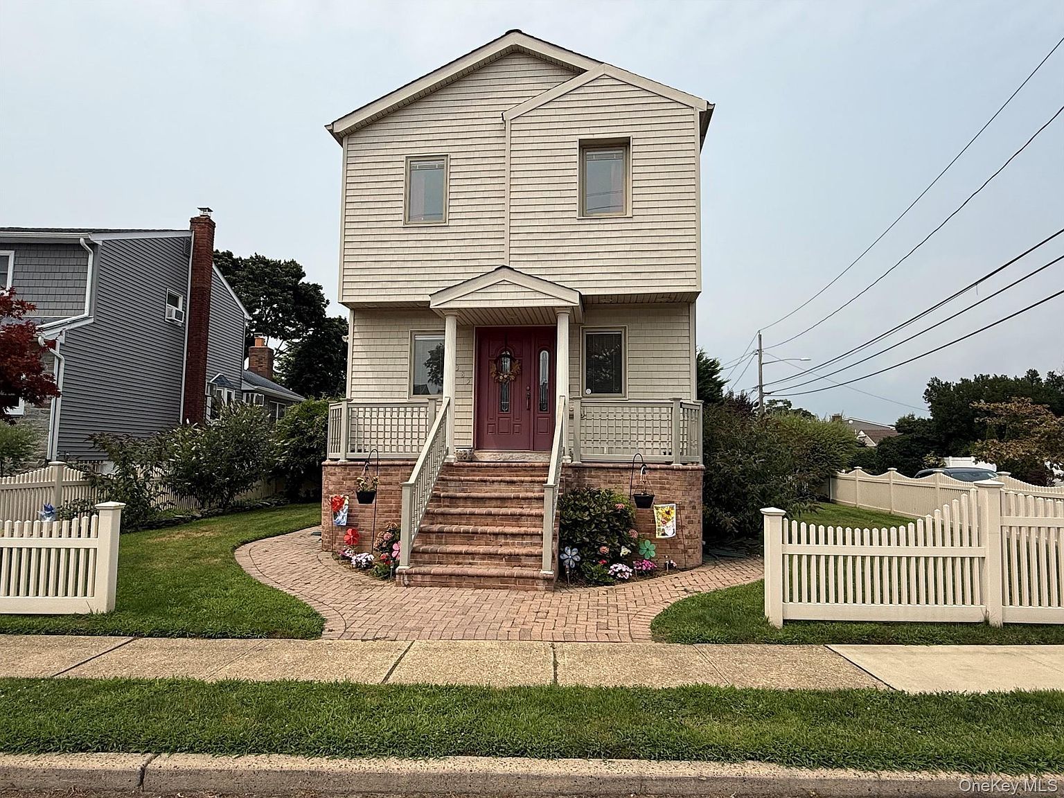 385 Oceanside Pkwy Oceanside, NY 11572 - Thumbnail 3