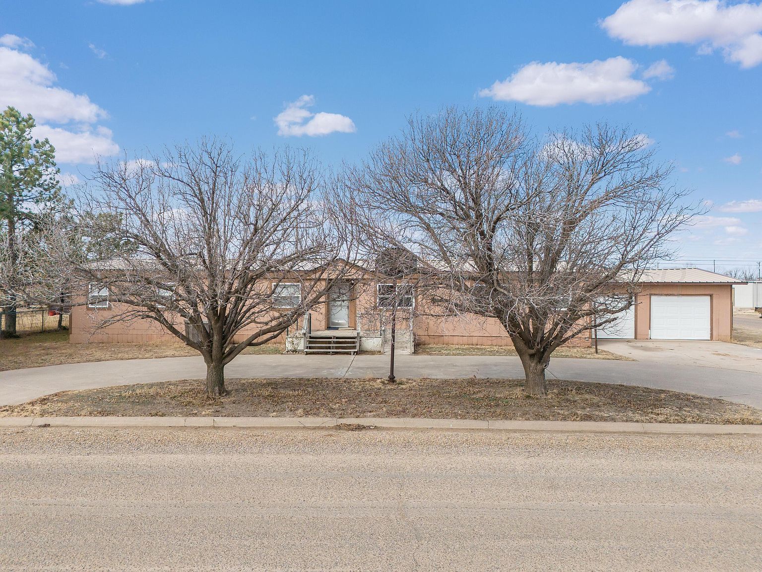 900 Avenue N Sunray, TX 79086 - Thumbnail 3