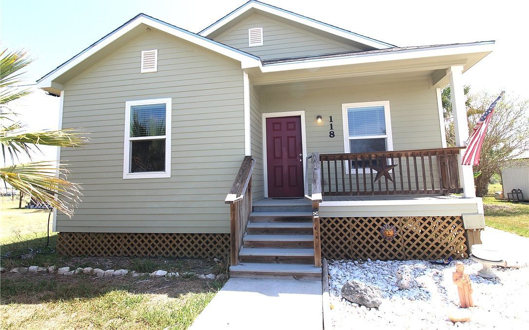 118 Salt Lake Rd Rockport, TX 78382 - Thumbnail 3