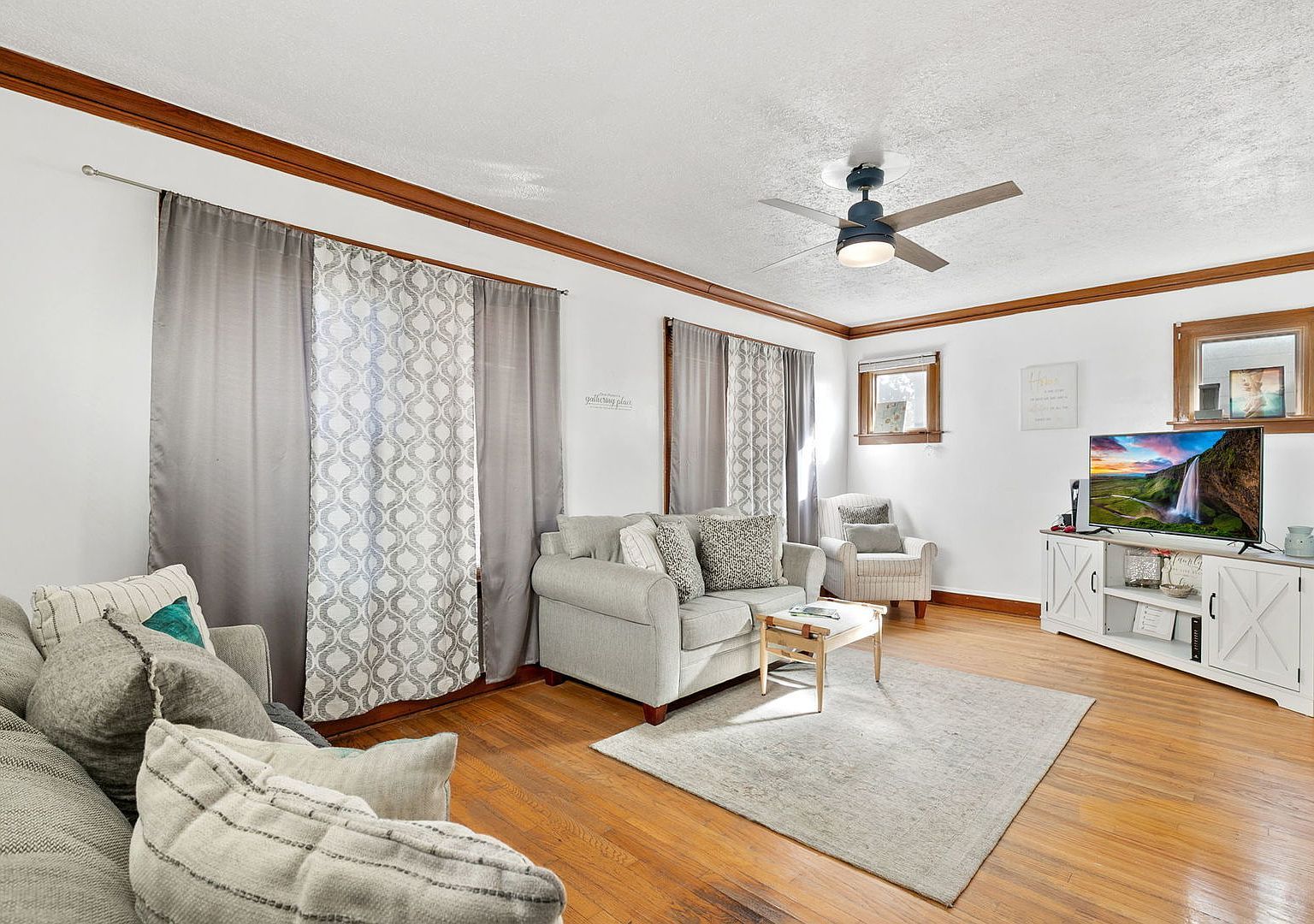 1536 Kenilworth Ave Berwyn, IL 60402 - Thumbnail 3