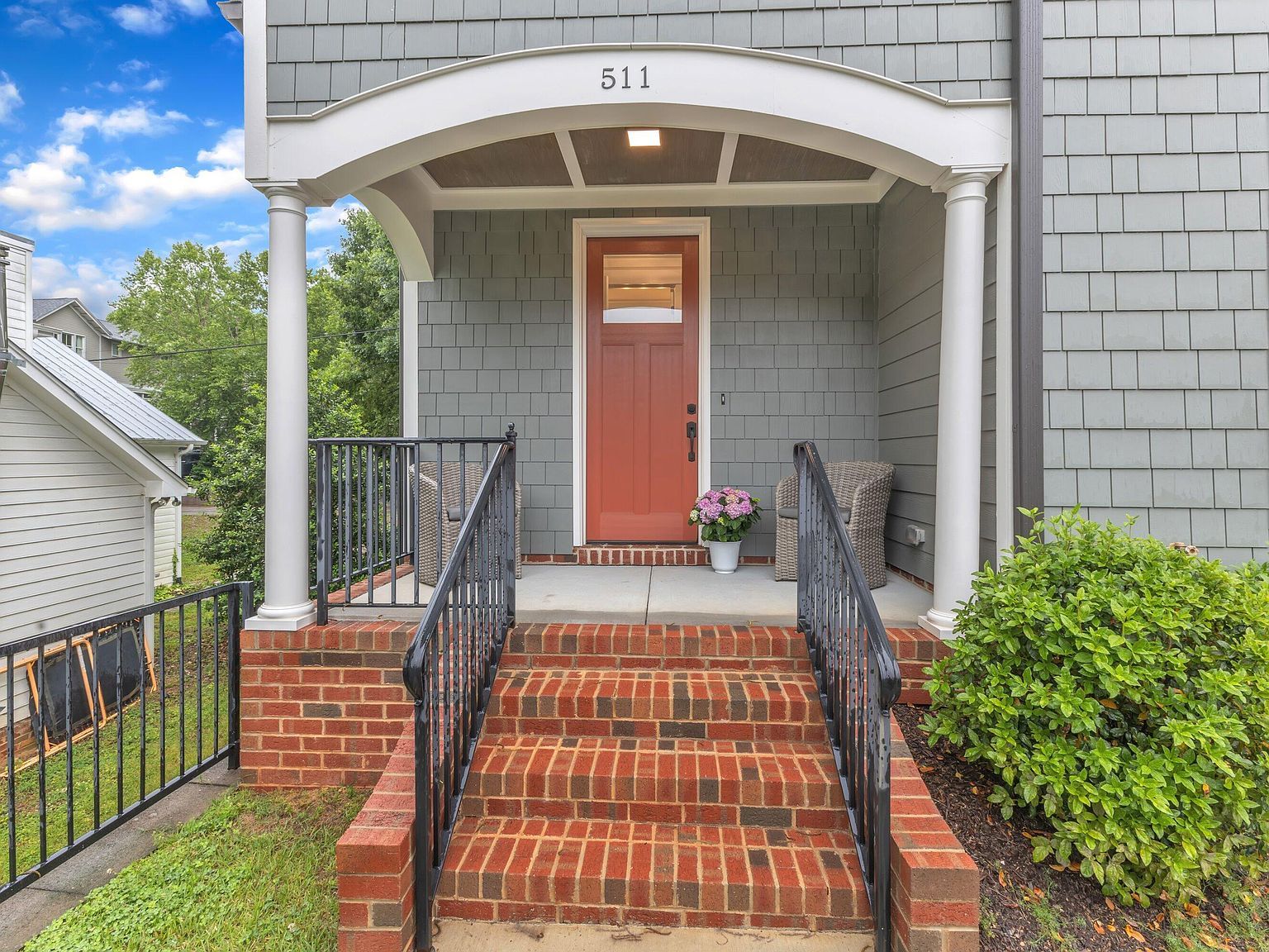 511 Hamilton Cottage Way Raleigh, NC 27605 - Thumbnail 3