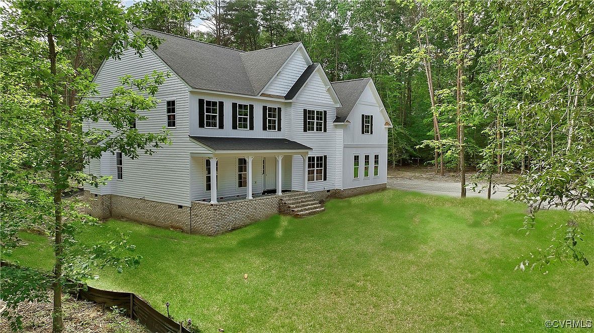 2935 Royal Virginia Ct Louisa, VA 23093 - Thumbnail 3