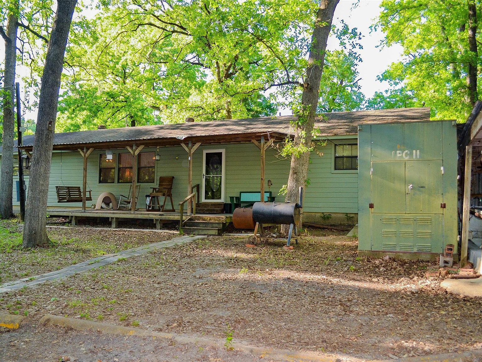 4 Cross St Four Corners, TX 75862 - Thumbnail 3