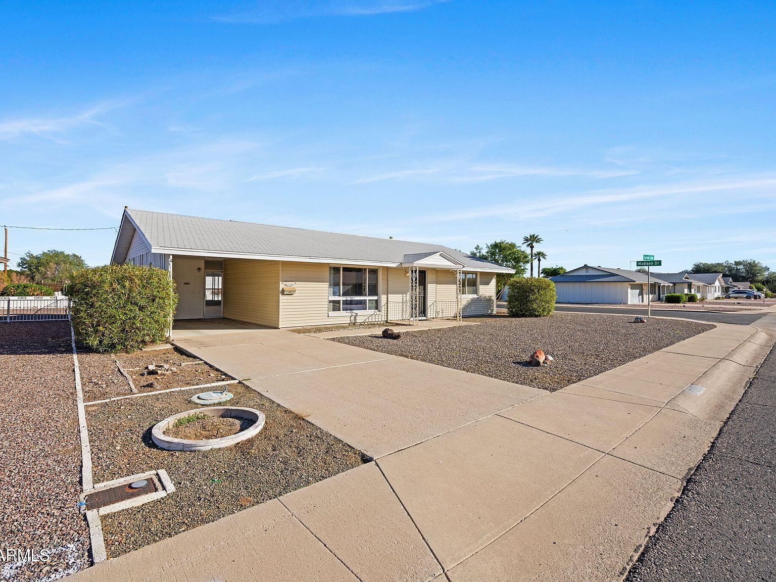 11002 W Greer Ave Sun City, AZ 85351 - Thumbnail 3