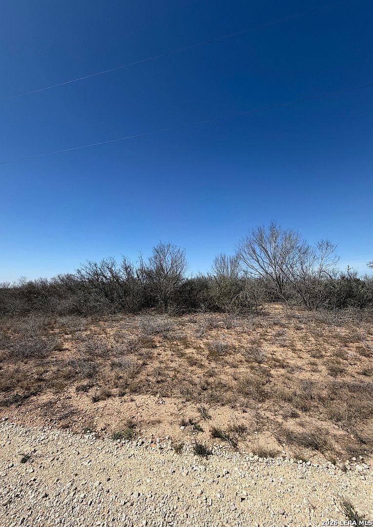 254 Frio Estates Dr #44 Moore, TX 78057 - Thumbnail 3