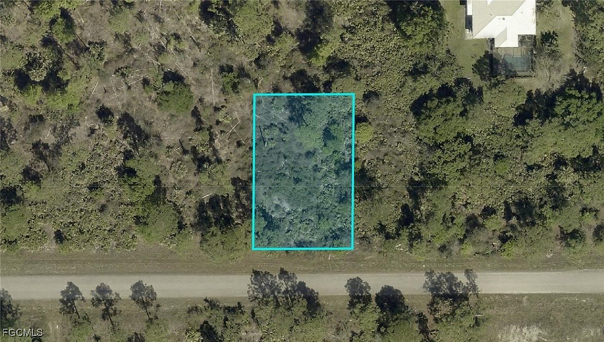 1211 Bermar St Fort Myers, FL 33913 - Thumbnail 3