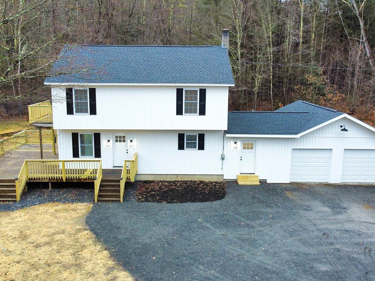 16 Colley Hollow Rd Bellows Falls, VT 05101 - Thumbnail 3