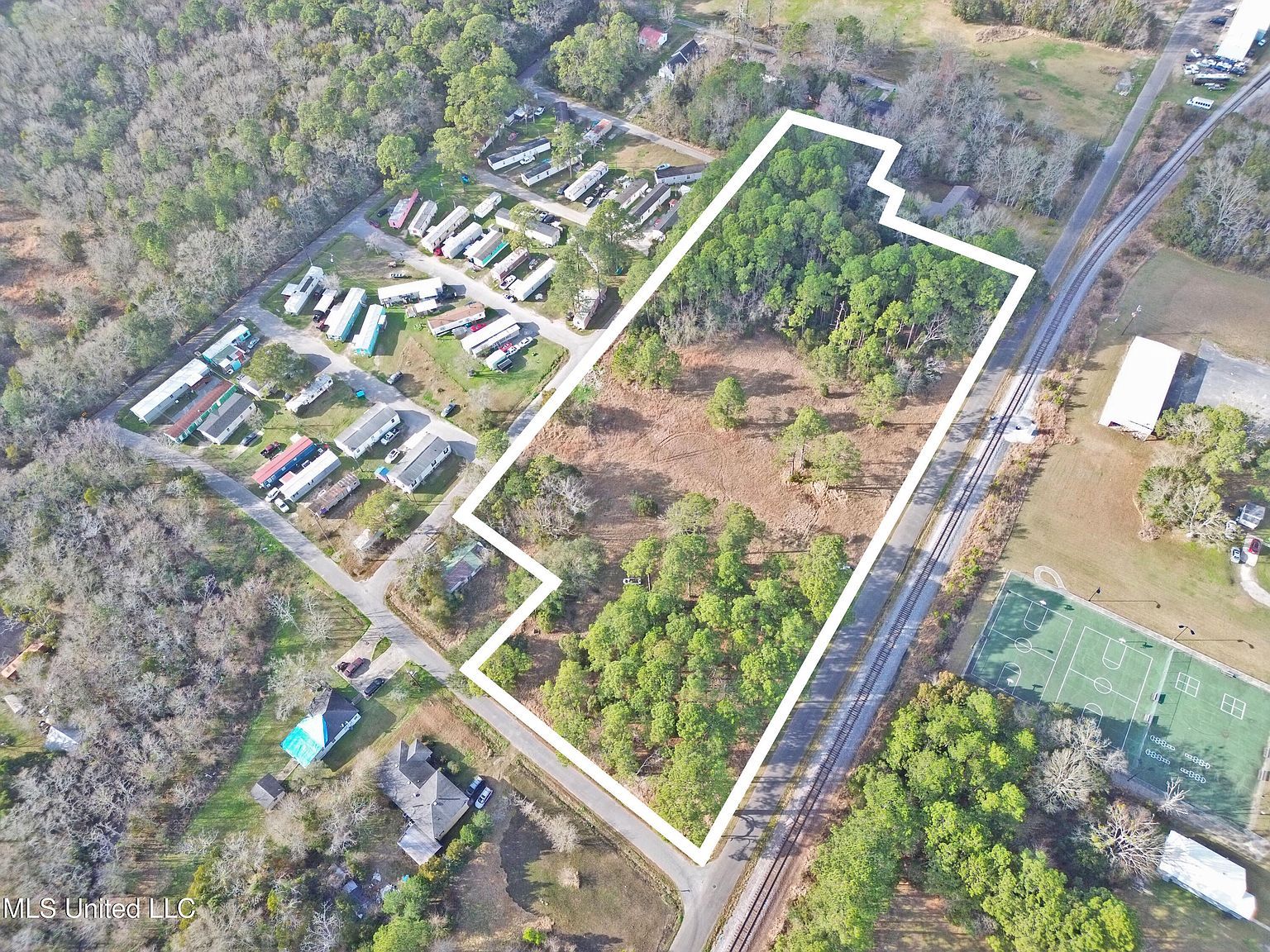 Mill St #17 Moss Pt, MS 39563 - Thumbnail 3