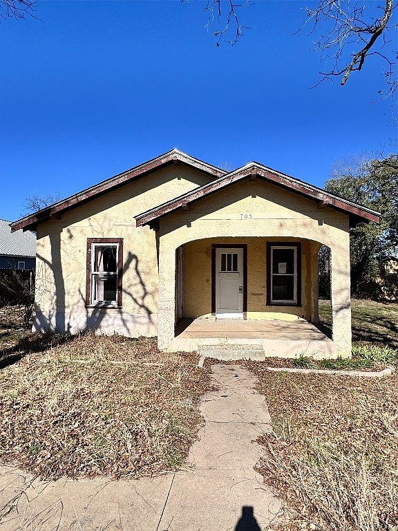705 E 9th St Coleman, TX 76834 - Thumbnail 3