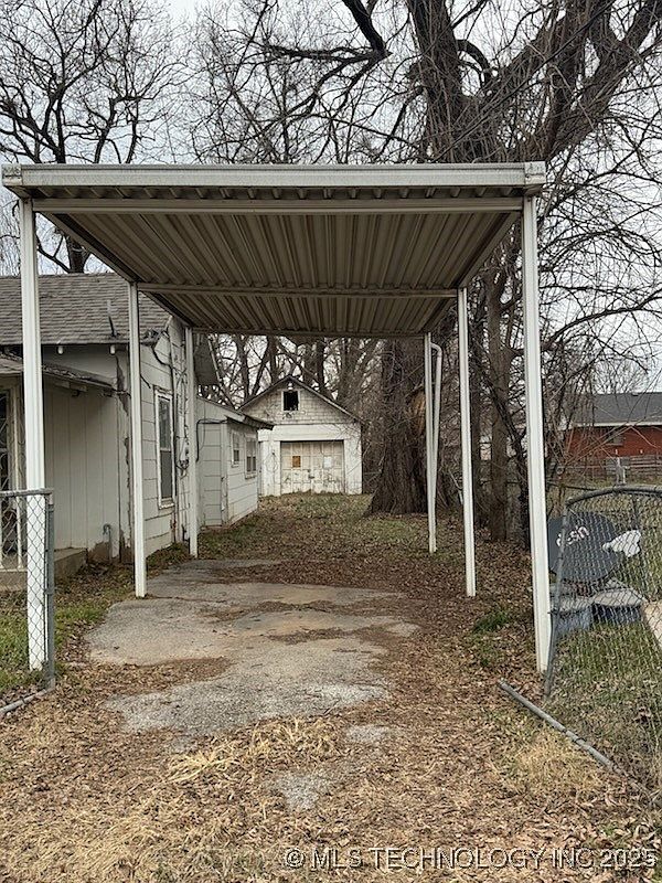 824 Long St Sand Springs, OK 74063 - Thumbnail 3