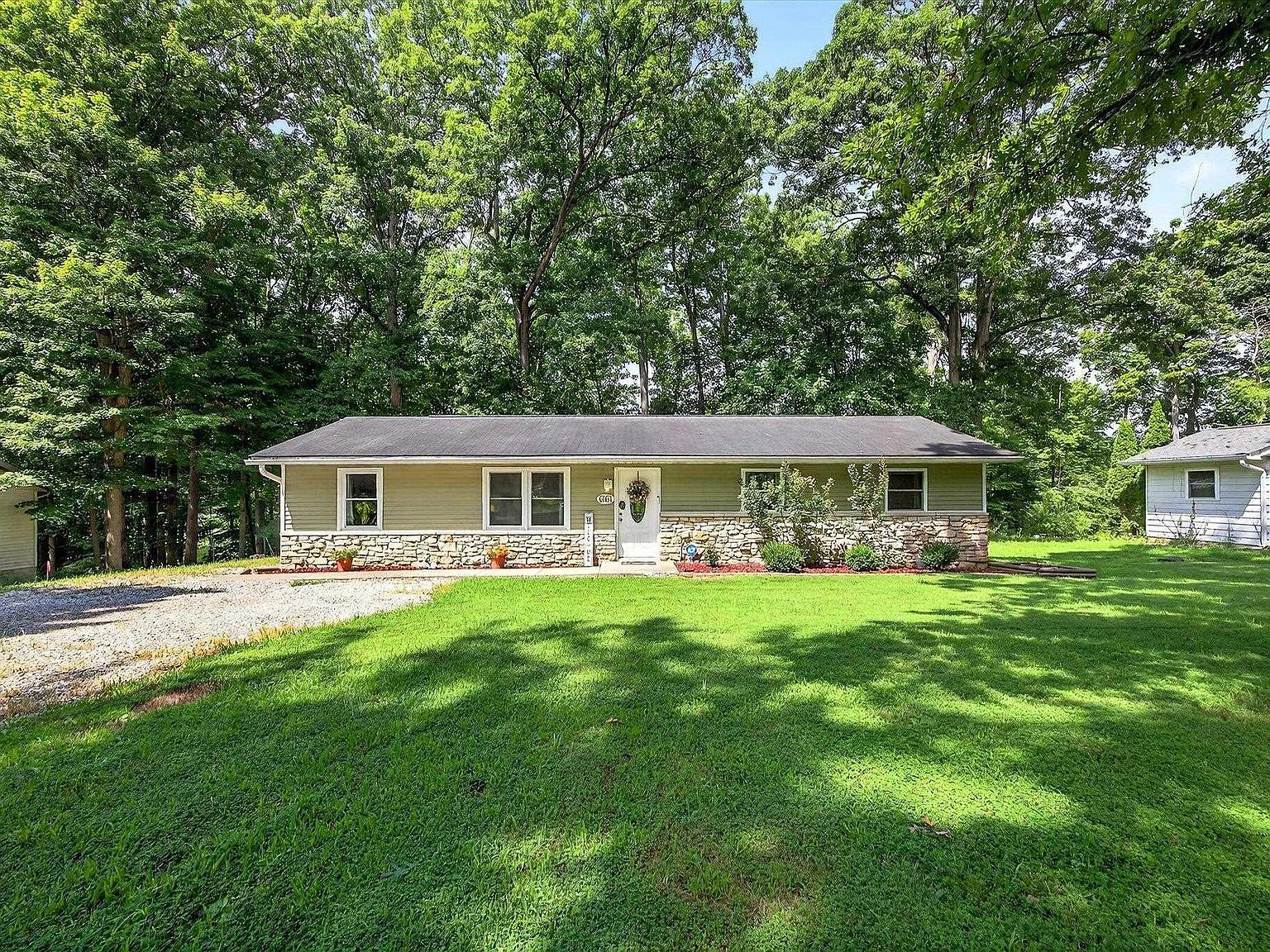 6161 N Shelly Dr Ellettsville, IN 47429 - Thumbnail 3