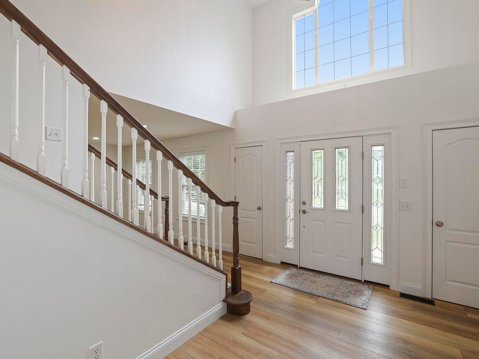 1930 E Rock Creek Dr Bloomington, IN 47401 - Thumbnail 3