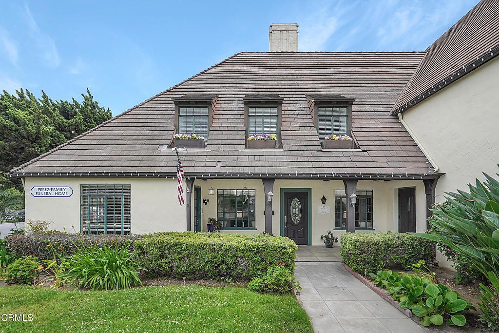 738 E Santa Paula St Santa Paula, CA 93060 - Thumbnail 3