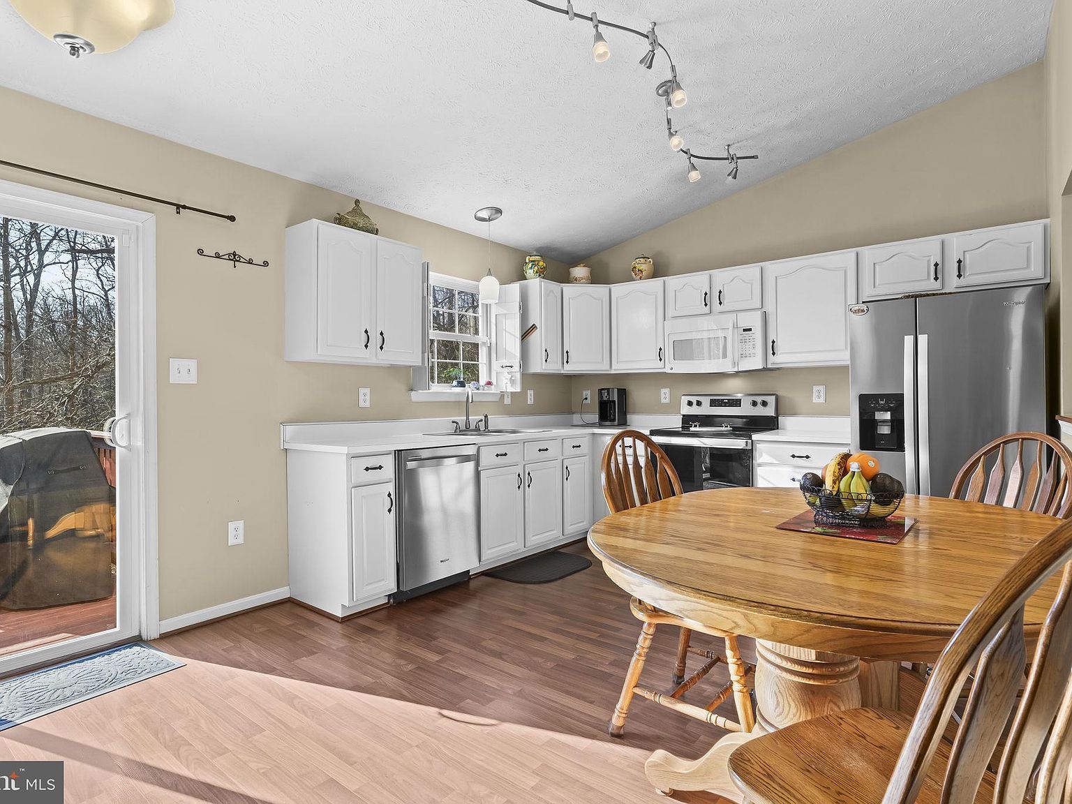 752 Skyview Dr Lusby, MD 20657 - Thumbnail 3