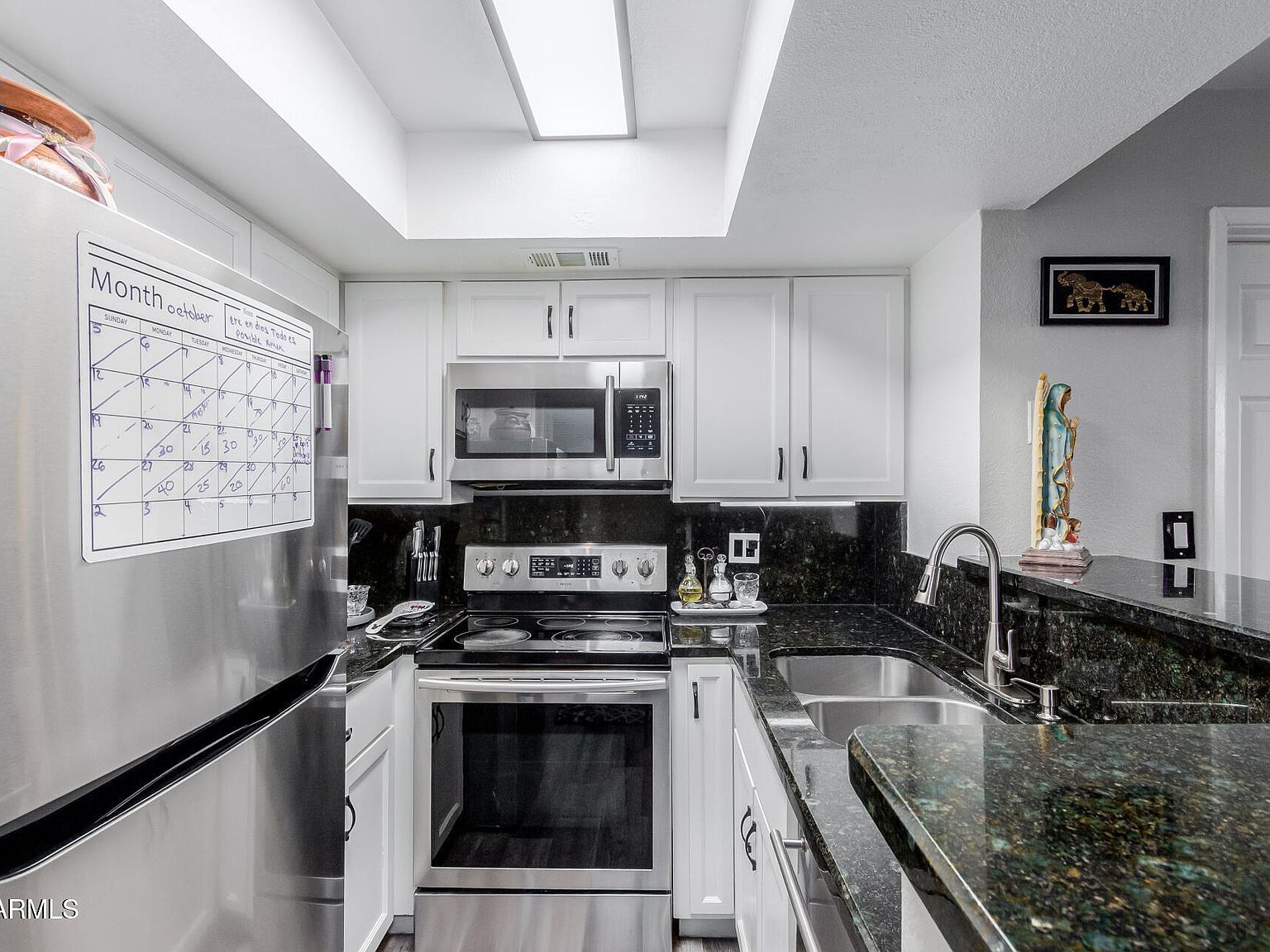 3535 W Tierra Buena Ln UNIT 256 Phoenix, AZ 85053 - Thumbnail 3