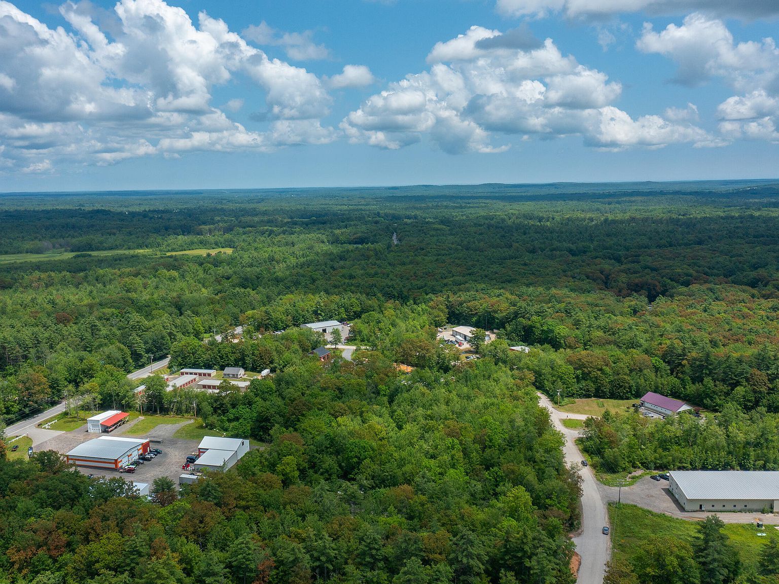 24 Commercial Dr Berwick, ME 03901 - Thumbnail 3