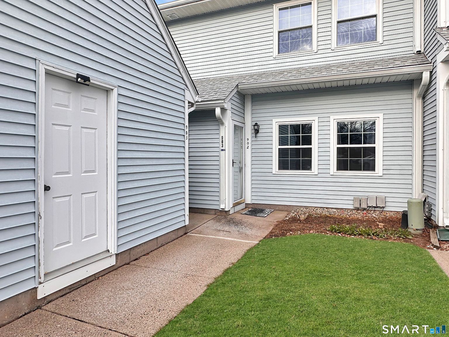 902 Misty Meadow Ln UNIT 902 South Windsor, CT 06074 - Thumbnail 3