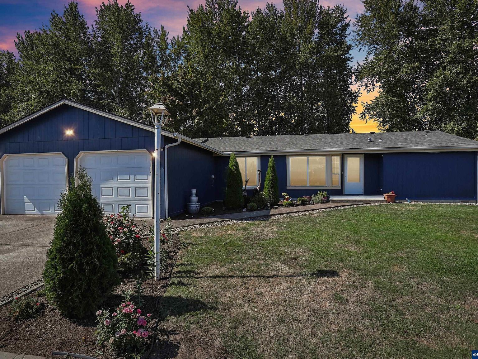 914 James St Independence, OR 97351 - Thumbnail 3