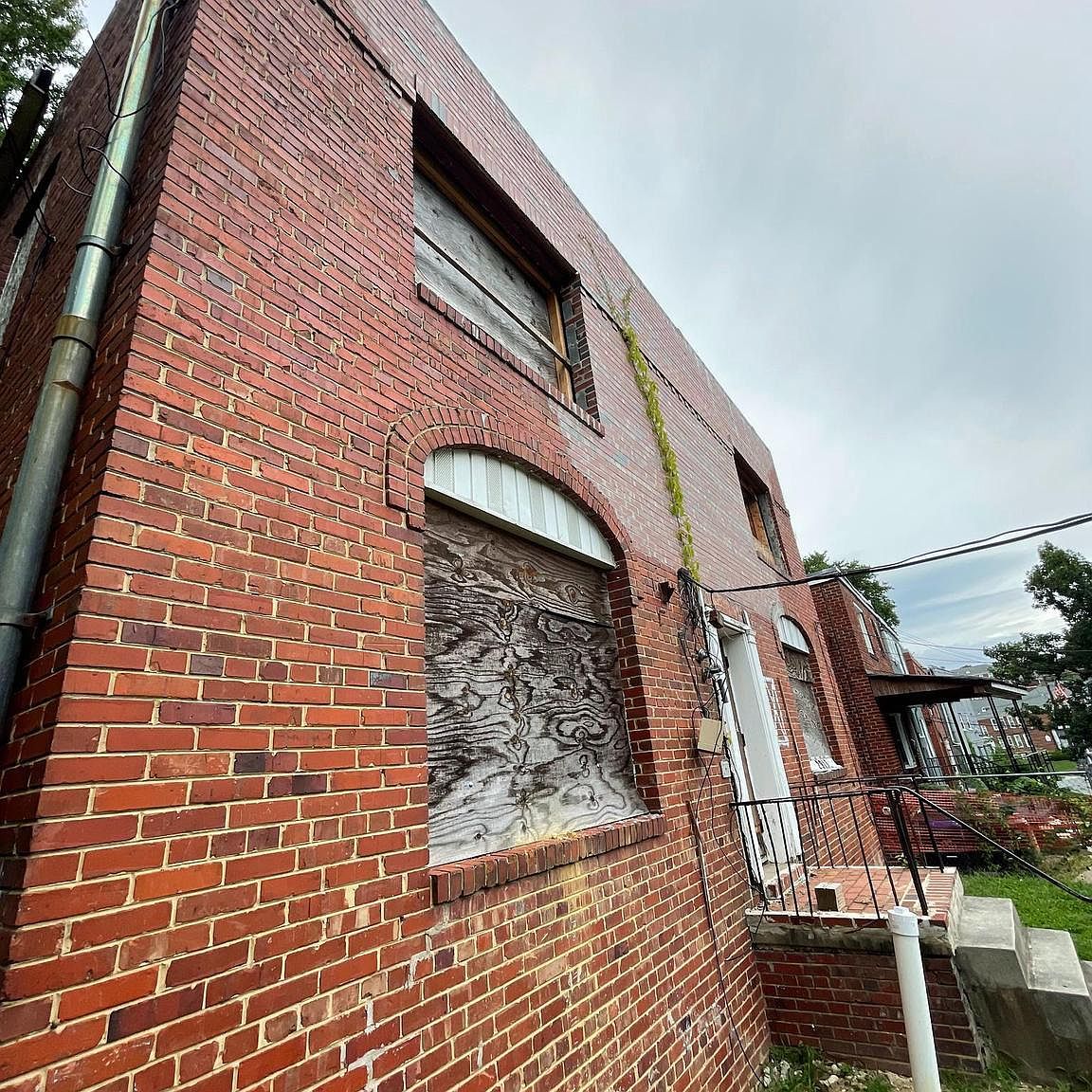 2913 30th St SE Washington, DC 20020 - Thumbnail 3