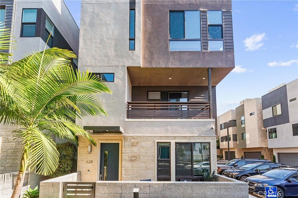 628 Cardiff Reef Costa Mesa, CA 92627 - Thumbnail 3