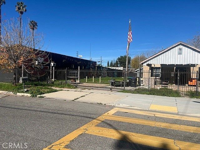 125 W East St #O Colton, CA 92324 - Thumbnail 3