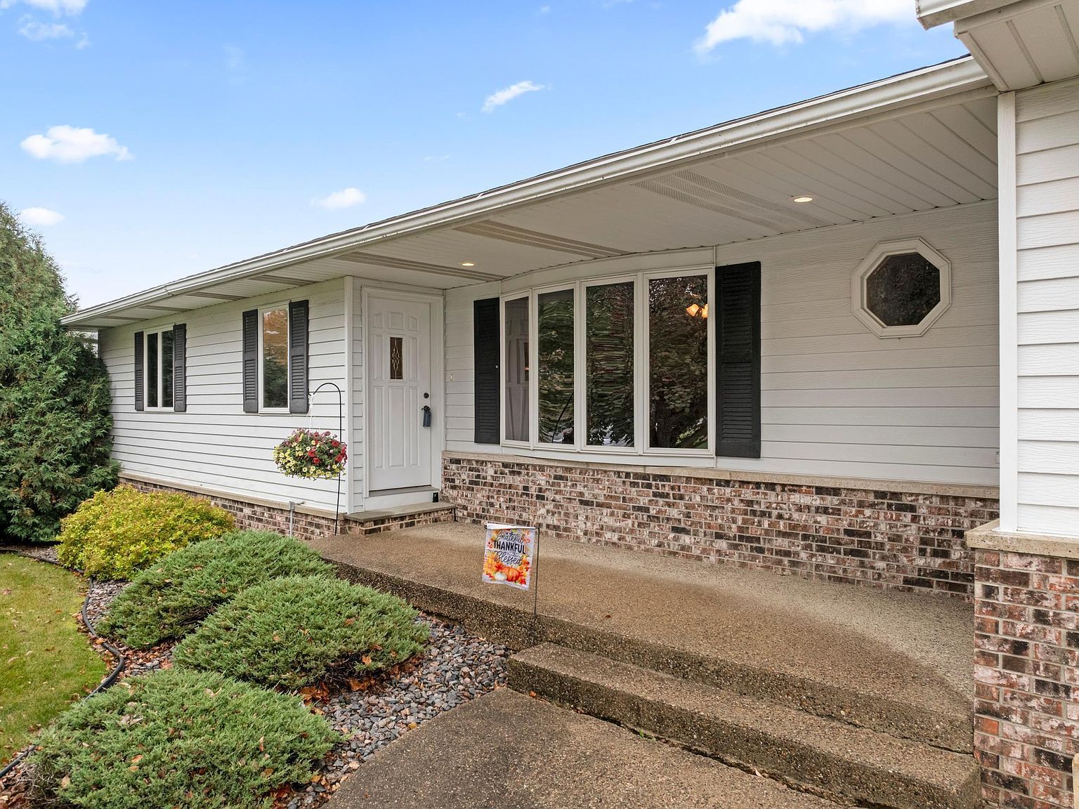 280 4th Ave SE Plainview, MN 55964 - Thumbnail 3