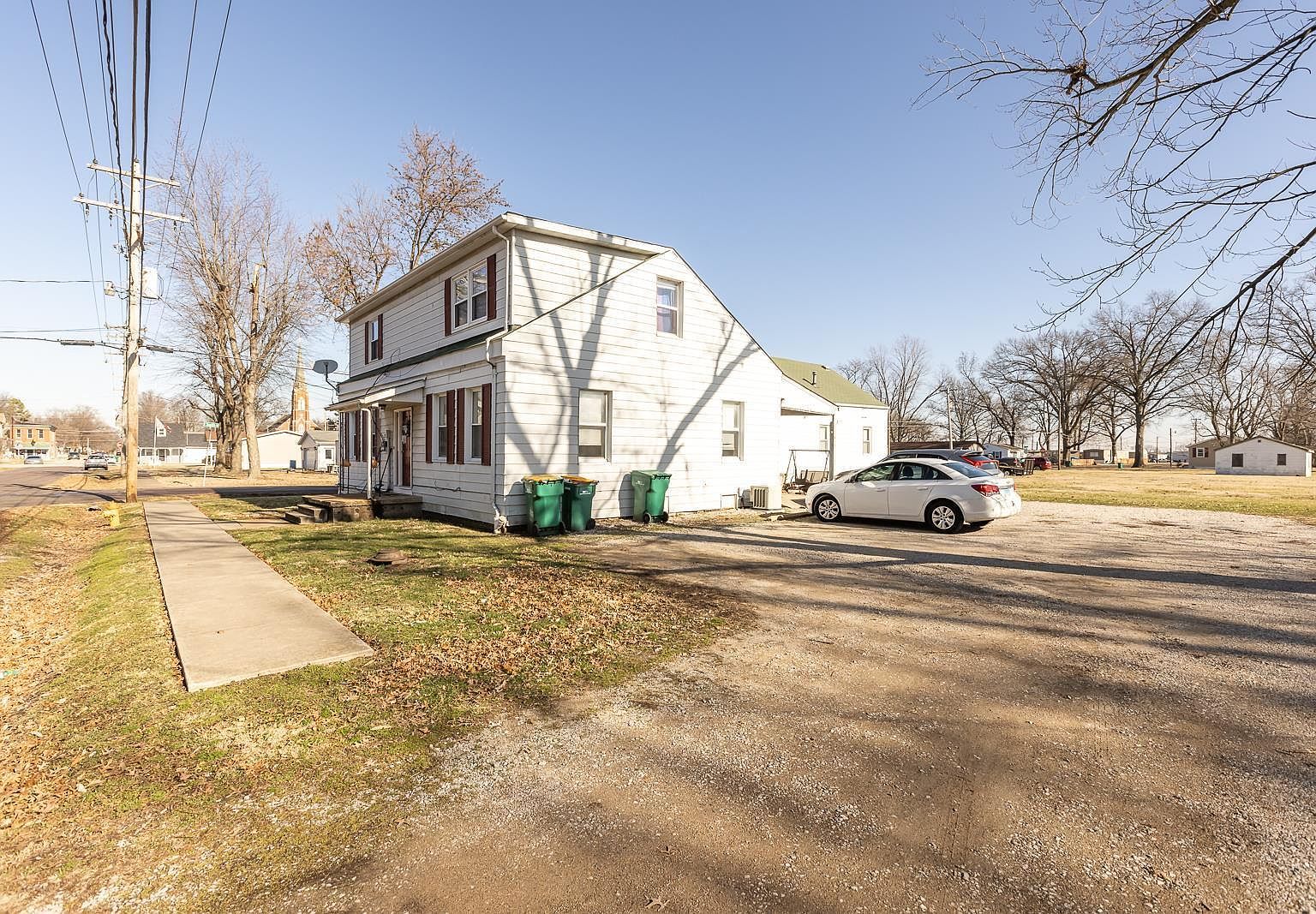 202 S Independence St Mascoutah, IL 62258 - Thumbnail 3