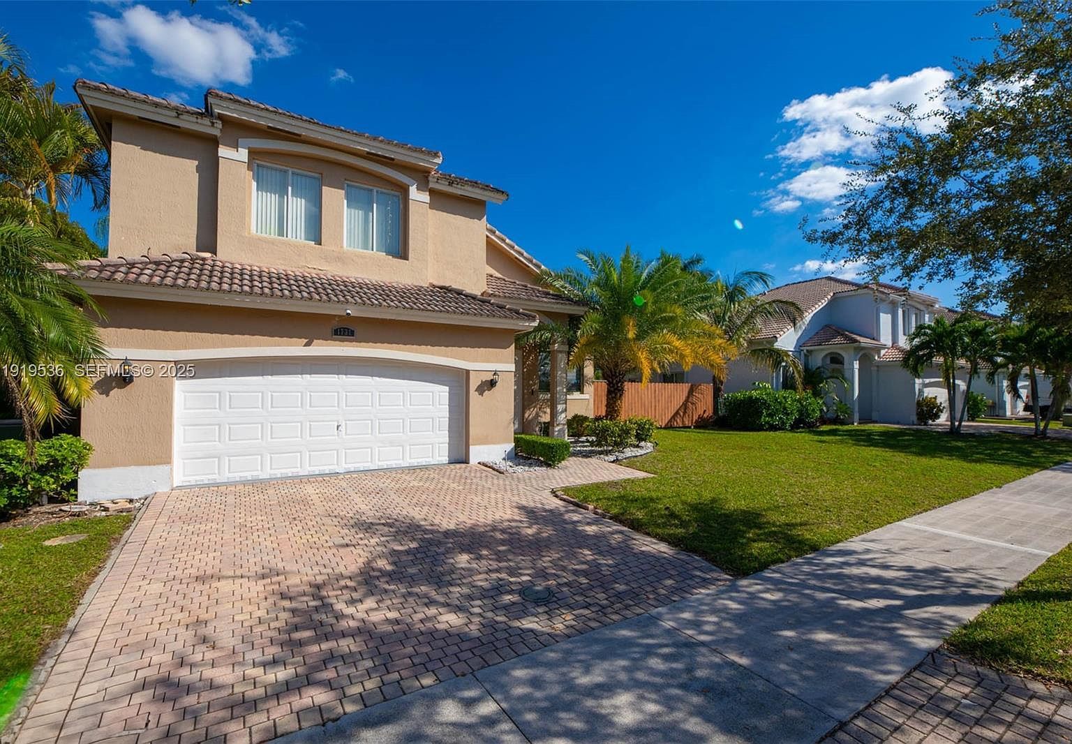 1731 SE 16th Ave Homestead, FL 33035 - Thumbnail 3