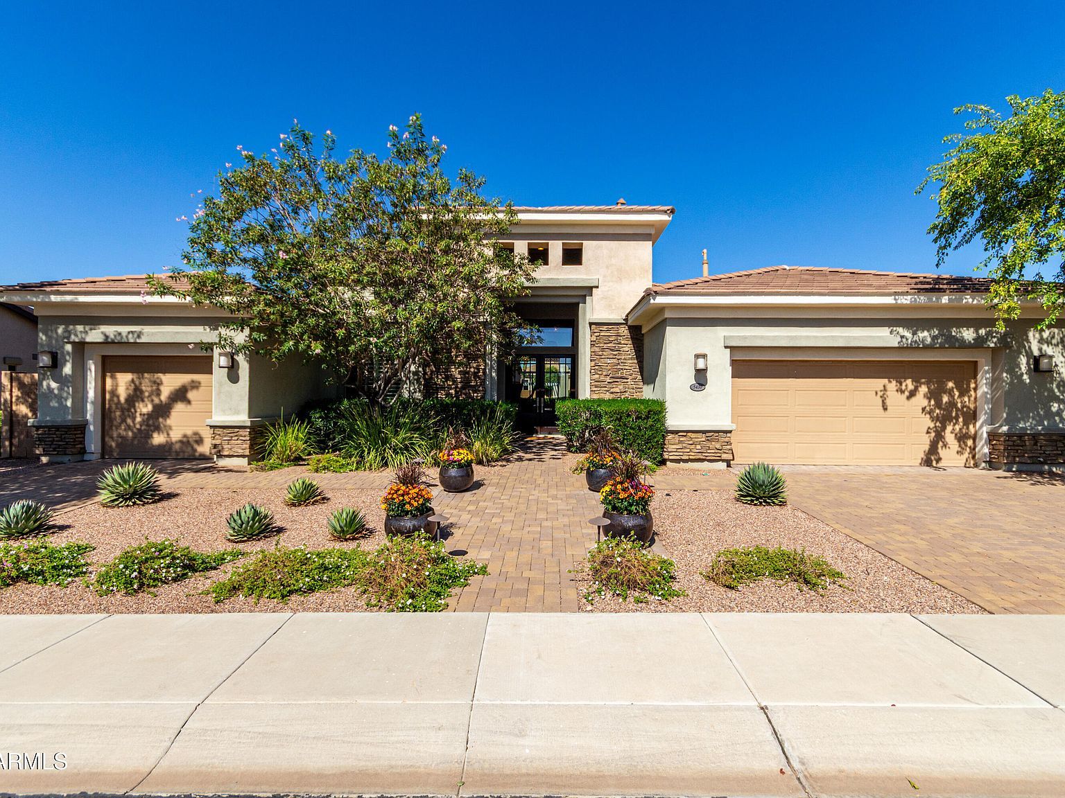 5430 E Las Piedras Way Cave Creek, AZ 85331 - Thumbnail 3