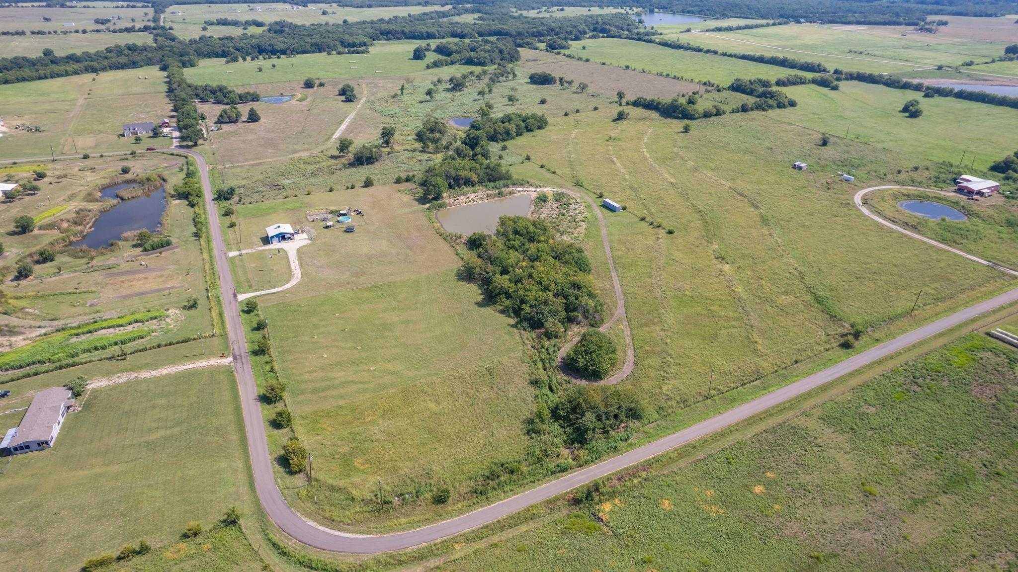 4088 County Road 1089, Celeste, TX, USA, 75423 - Thumbnail 3