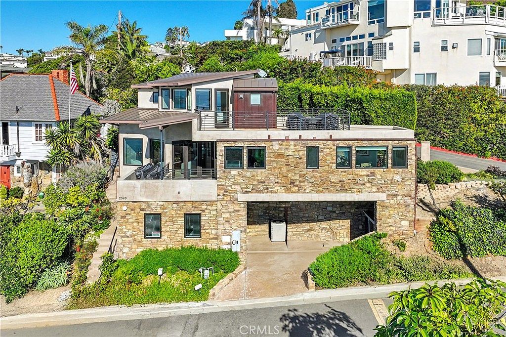 2590 Iris Way Laguna Beach, CA 92651 - Thumbnail 3