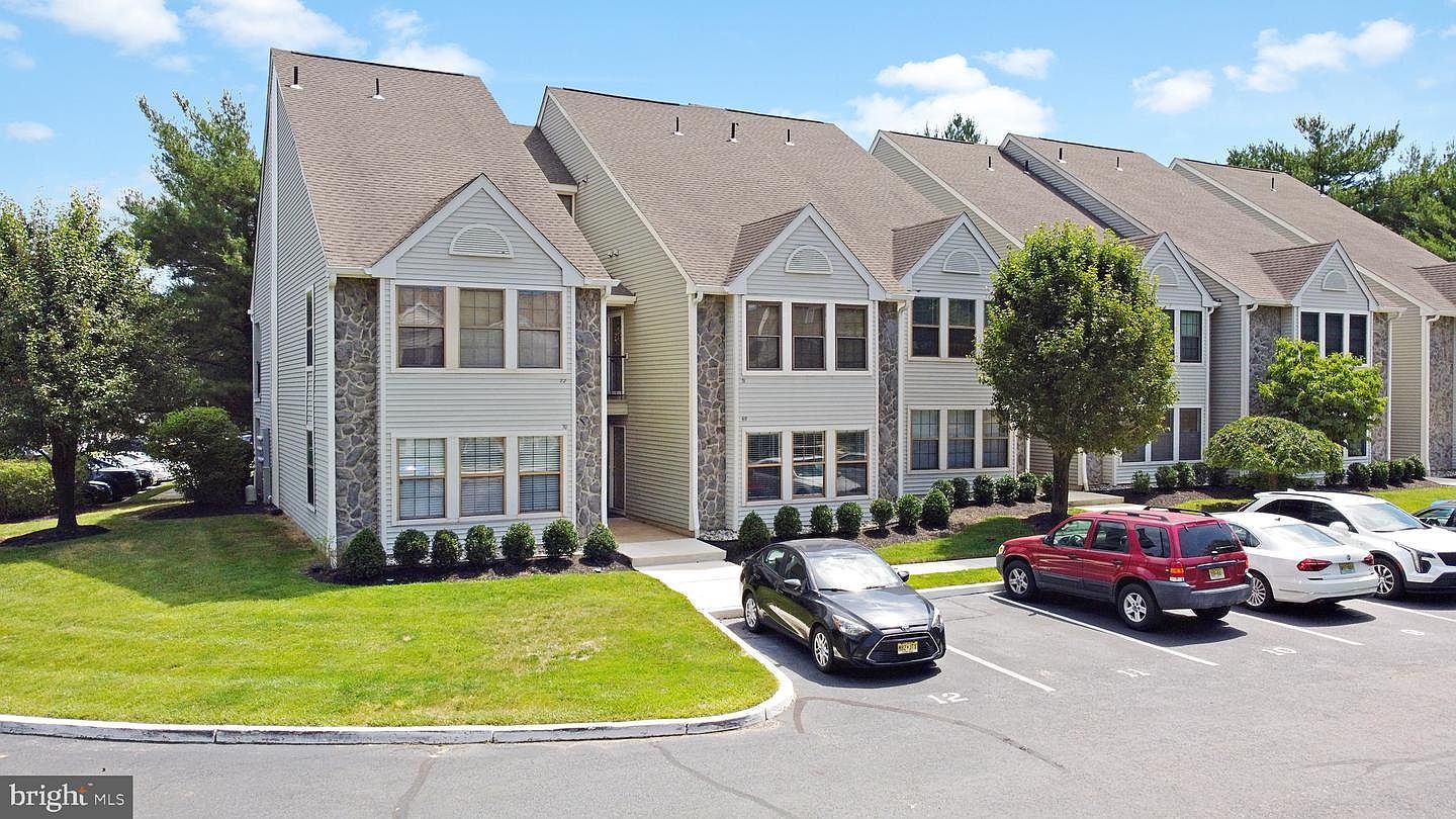 69 Bridgewater Dr Marlton, NJ 08053 - Thumbnail 3