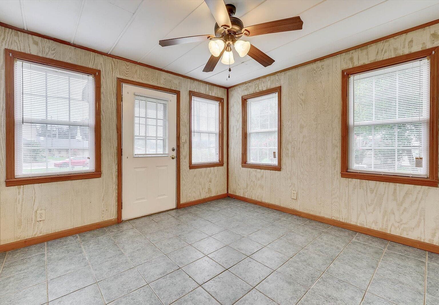 711 Stone Ave Waynesboro, GA 30830 - Thumbnail 3