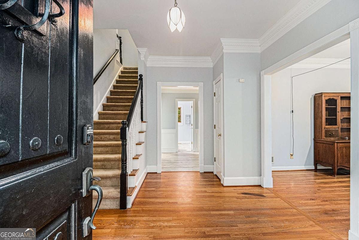 4356 Mikandy Dr NW Kennesaw, GA 30144 - Thumbnail 3