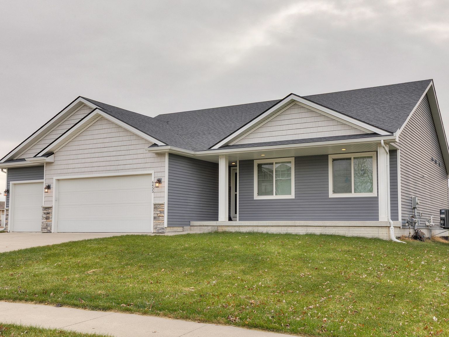 6455 Sunlight Dr Pleasant Hill, IA 50327 - Thumbnail 3