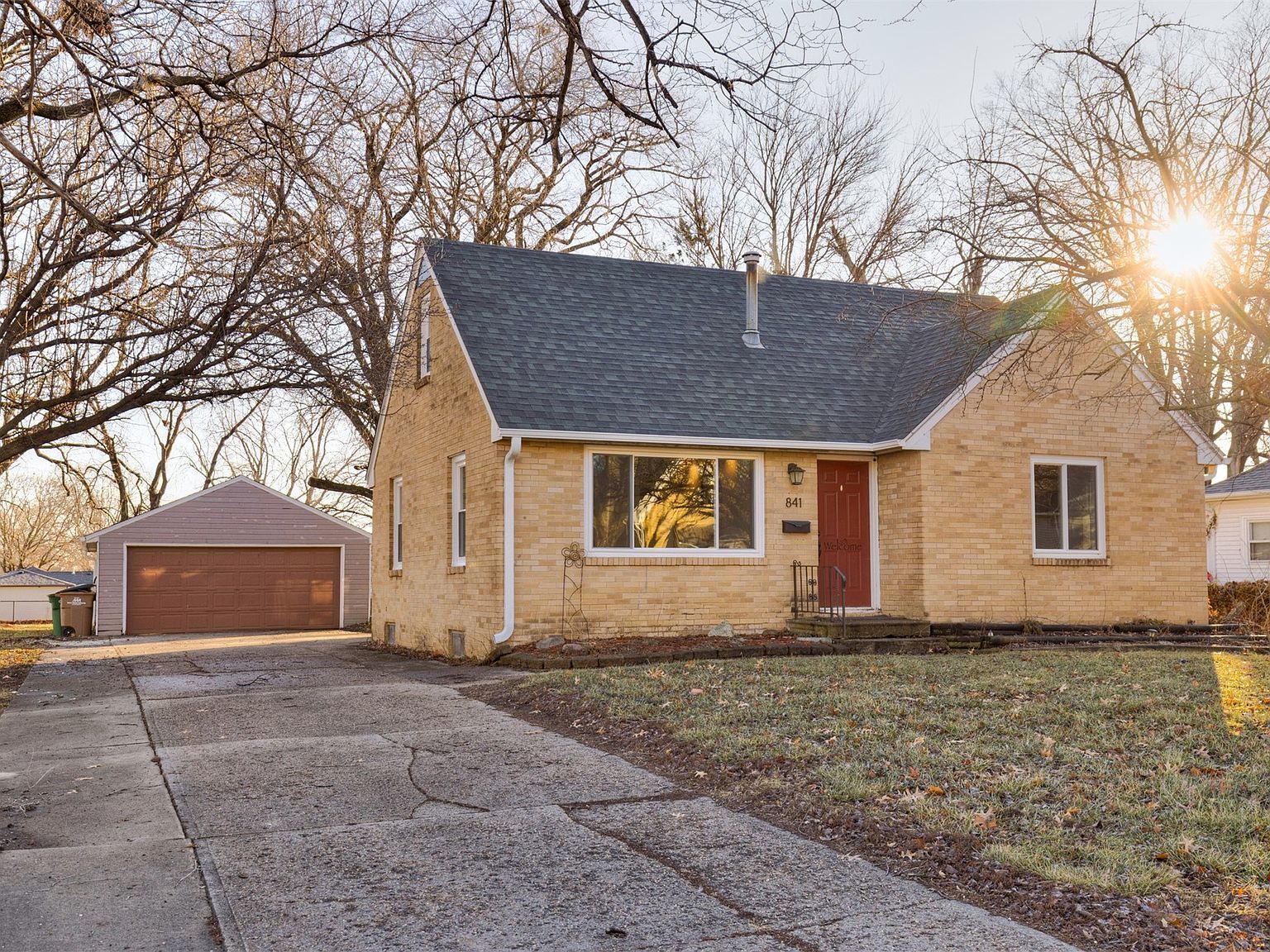 841 13th St West Des Moines, IA 50265 - Thumbnail 3