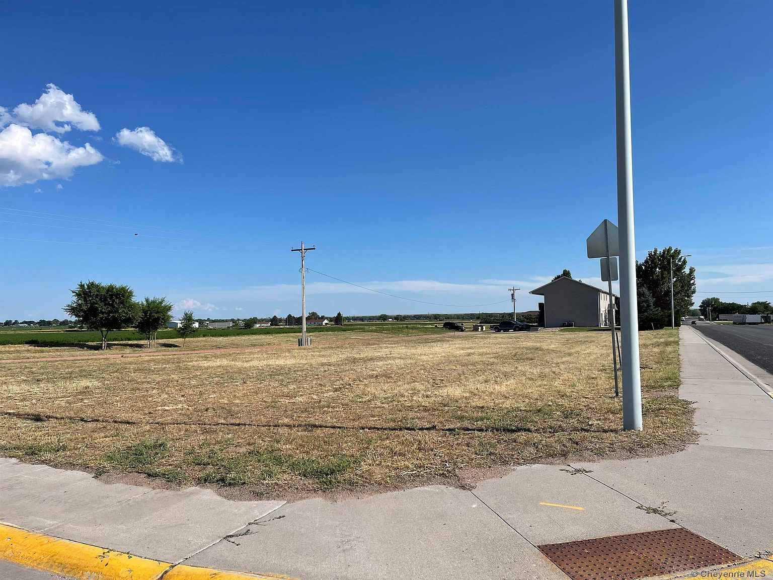 2 E P St Torrington, WY 82240 - Thumbnail 3