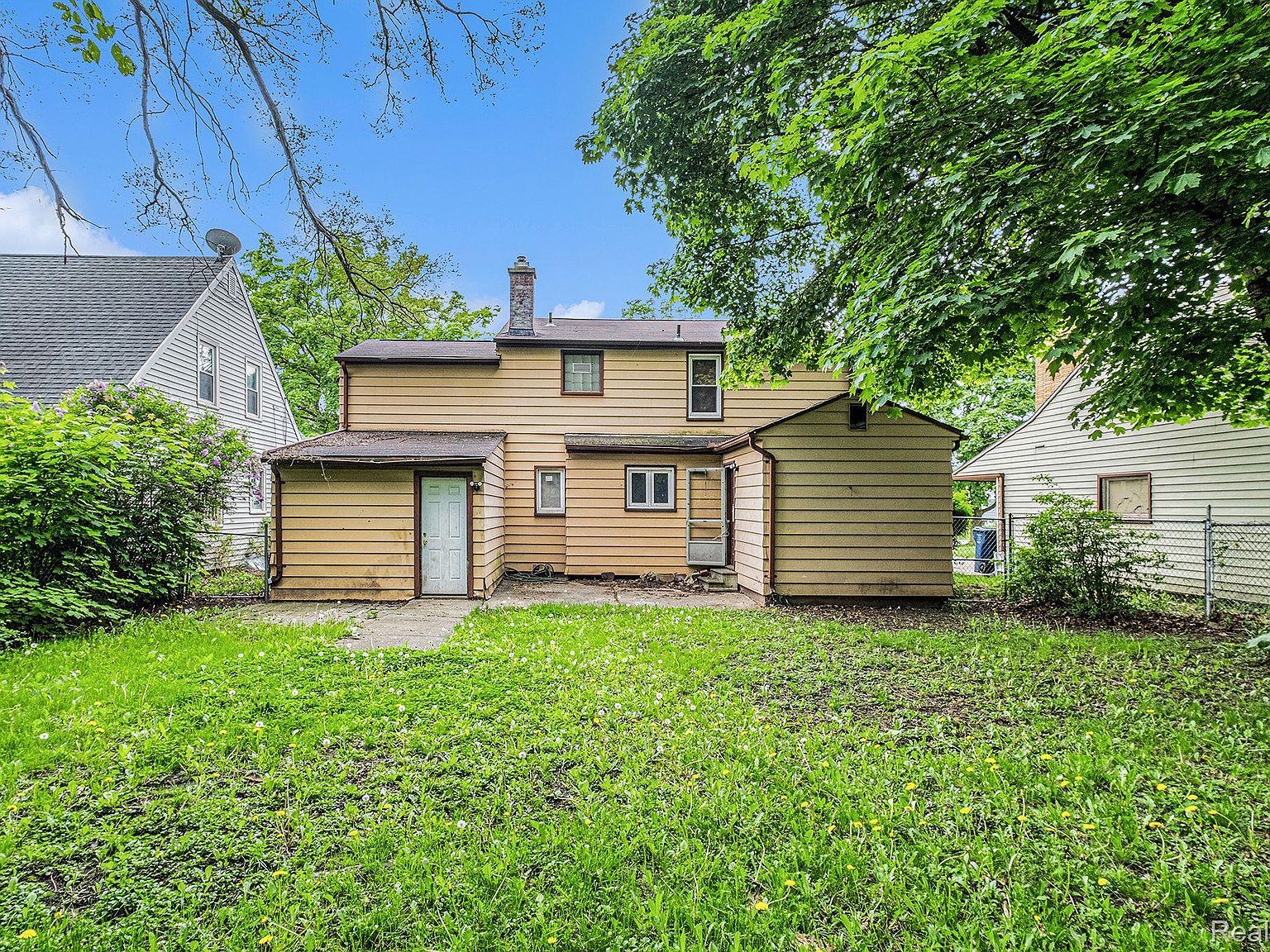 2952 Clement St Flint, MI 48504 - Thumbnail 3